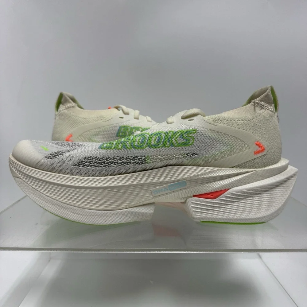 Brooks Hyperion Max 3 Sneakers Running Shoe 1104671D182 Coconut Men's Size 8